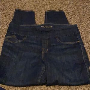 Rock&Republic Slimming Denim